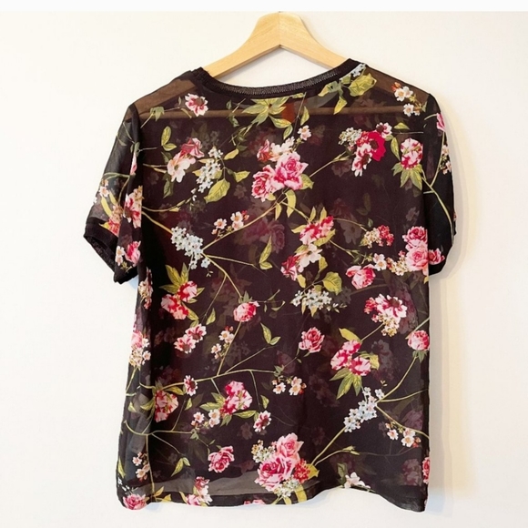 See-through floral t-shirt - Picture 2 of 5